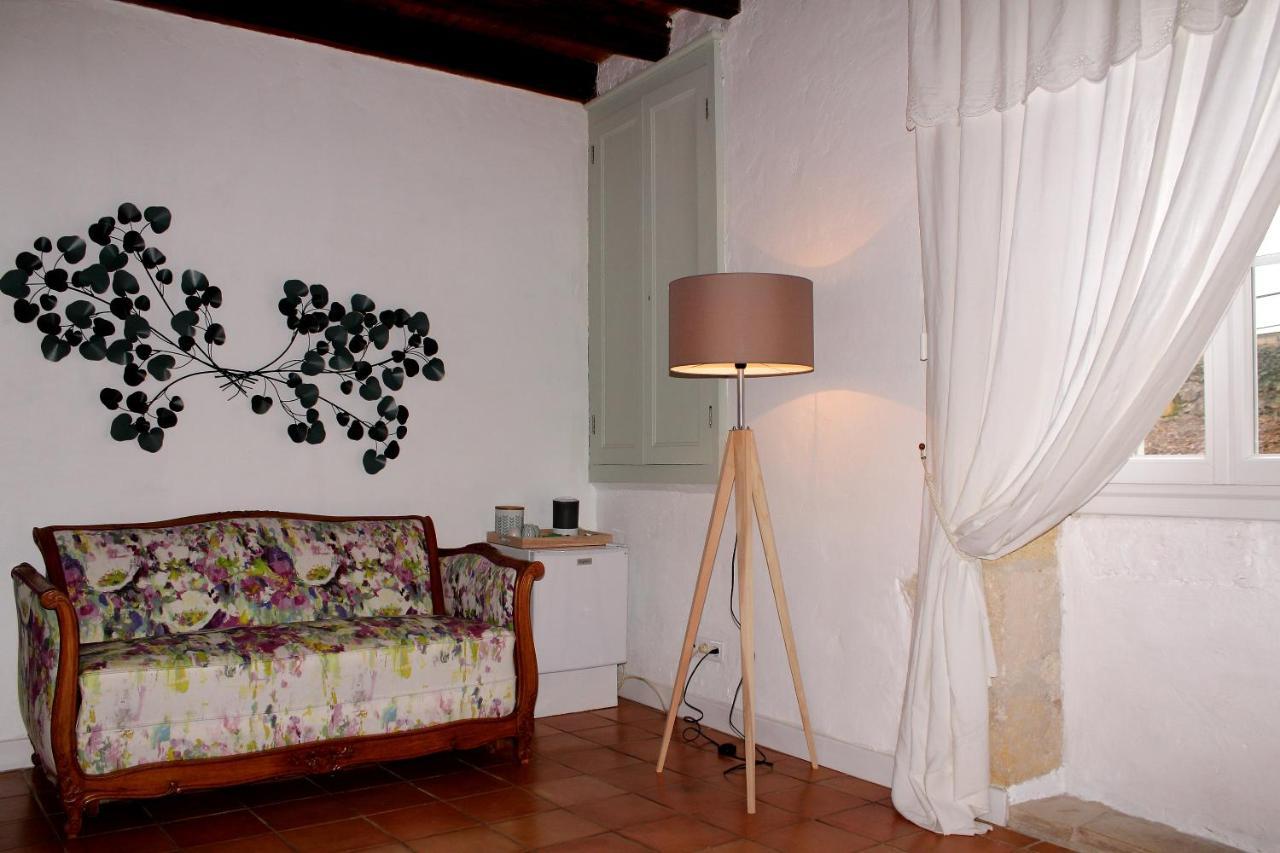 Bed and Breakfast Relais De La Renaissance Saint-Michel-de-Montaigne Exteriér fotografie